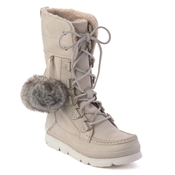 NWT Manitobah Waterproof Pacific Tall Boot
